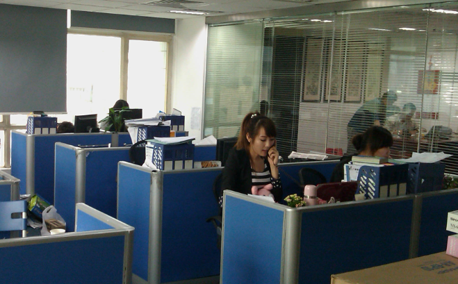 储能设备行业政策新规解读：湖南金雕能源科技谈锂电配套产品的合规要点